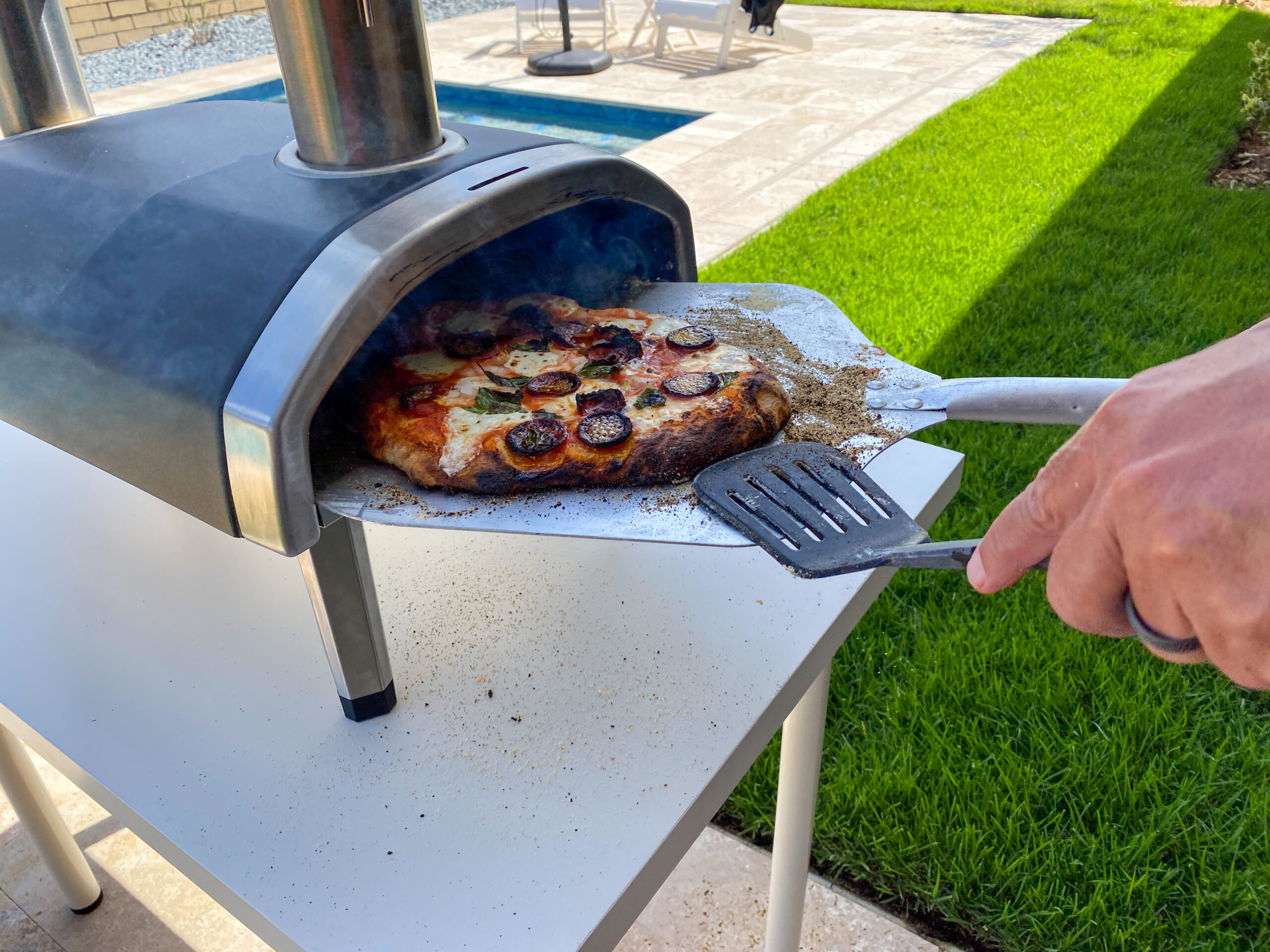 How to Use Ooni Pizza Oven: A Clear and Confident Guide