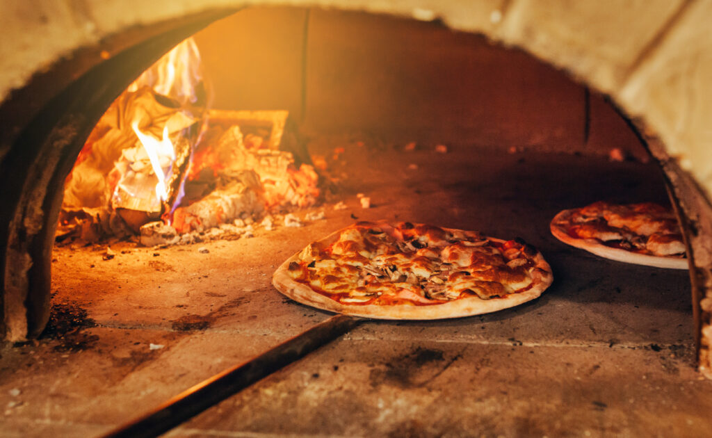Wood-fired pizza ovens