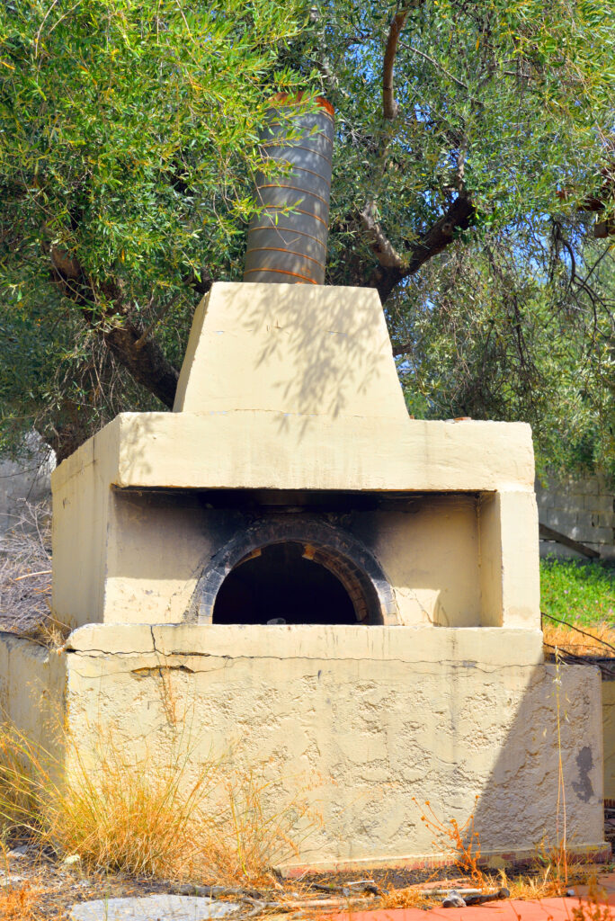 The old village outdoor pizza oven